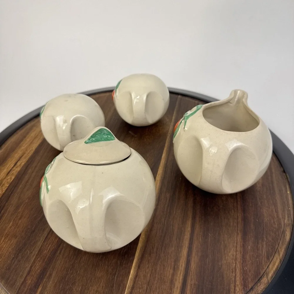 Vintage Apple Ceramic Creamer Sugar Salt‎ Pepper Shaker Set Cream Red Farmhouse